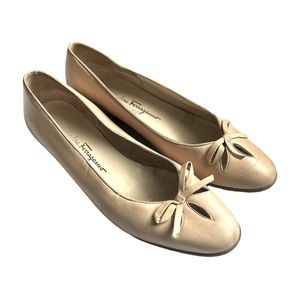 Salvatore Ferragamo LAMU Sz 8.5M Sand Beige Calf Bowed Flats